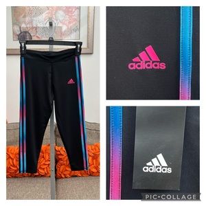 ❣️🆕Adidas Black Multi Color Stripe Girls Leggings❣️